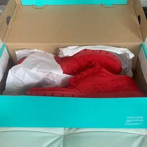 8.5 red nike athletic shoes